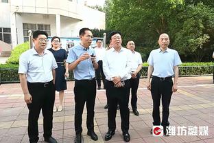 记者：巴萨上周五已经告知耐克关于终止合作的意愿